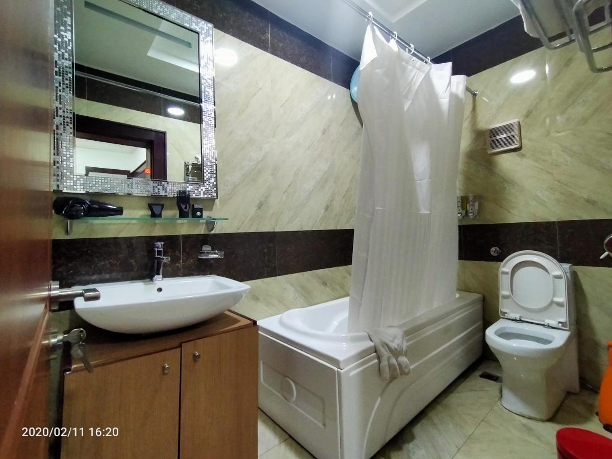 Immaculate Platinum Hotel Абуджа Екстериор снимка