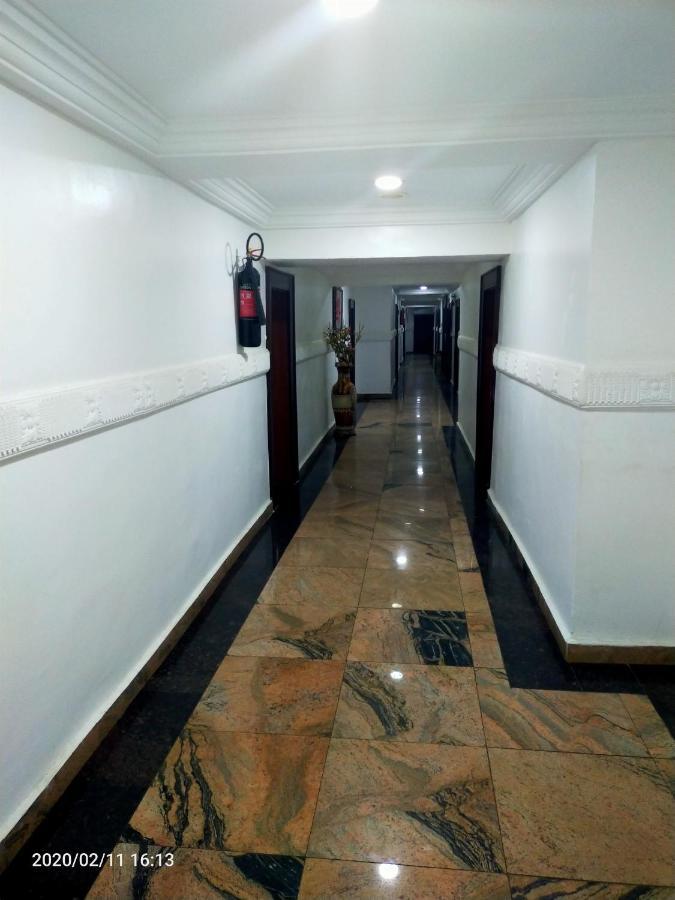 Immaculate Platinum Hotel Абуджа Екстериор снимка